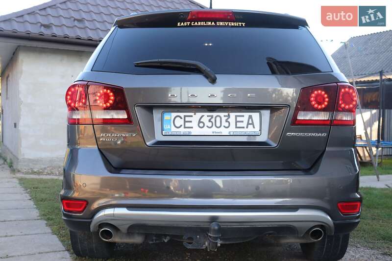 Внедорожник / Кроссовер Dodge Journey 2014 в Черновцах