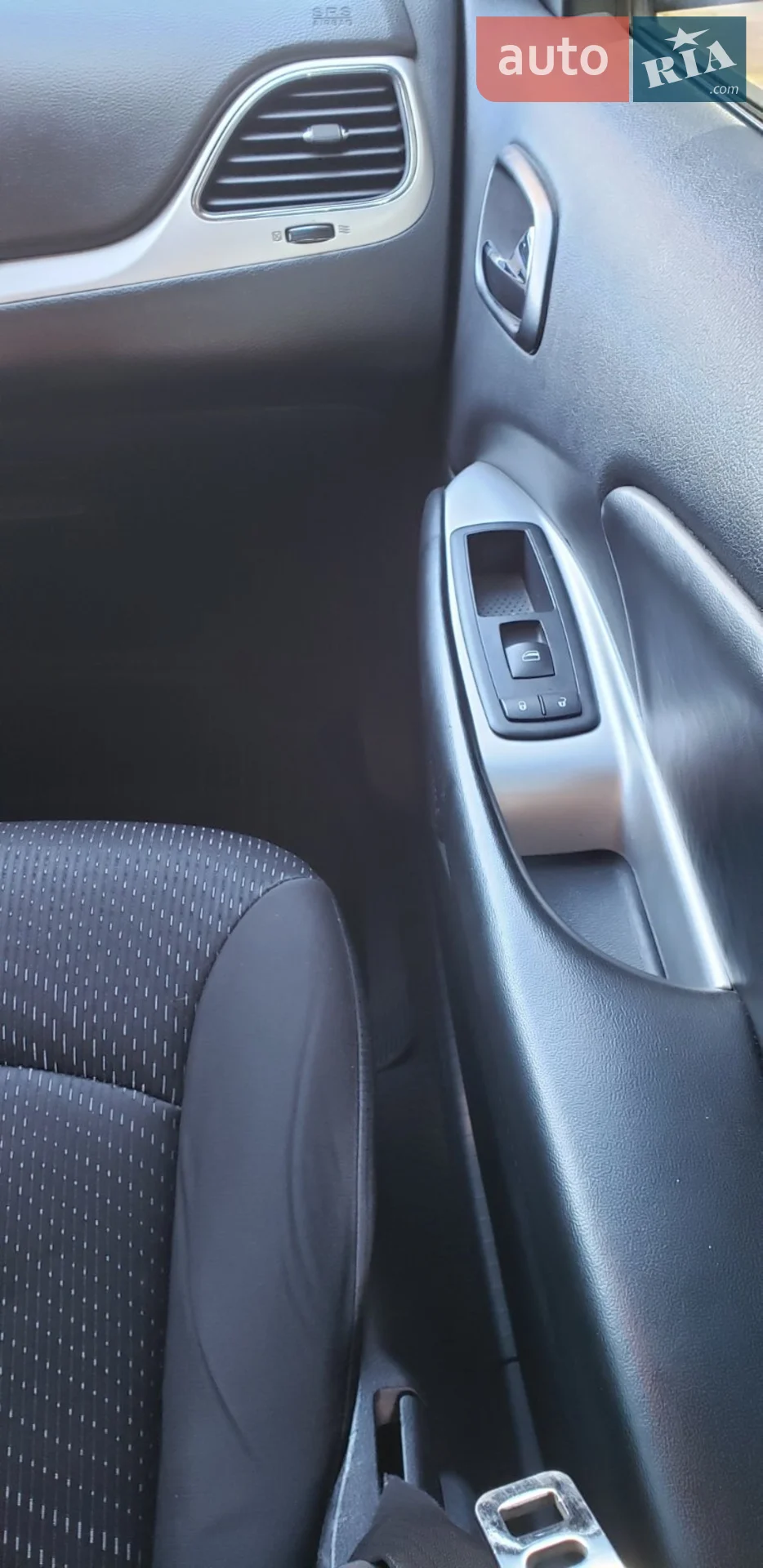 2017 Dodge Journey - мініатюра 17
