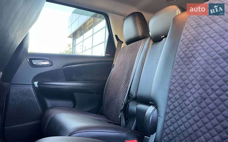 Внедорожник / Кроссовер Dodge Journey 2017 в Ивано-Франковске фото 24 Внедорожник / Кроссовер Dodge Journey 2017 в Ивано-Франковске