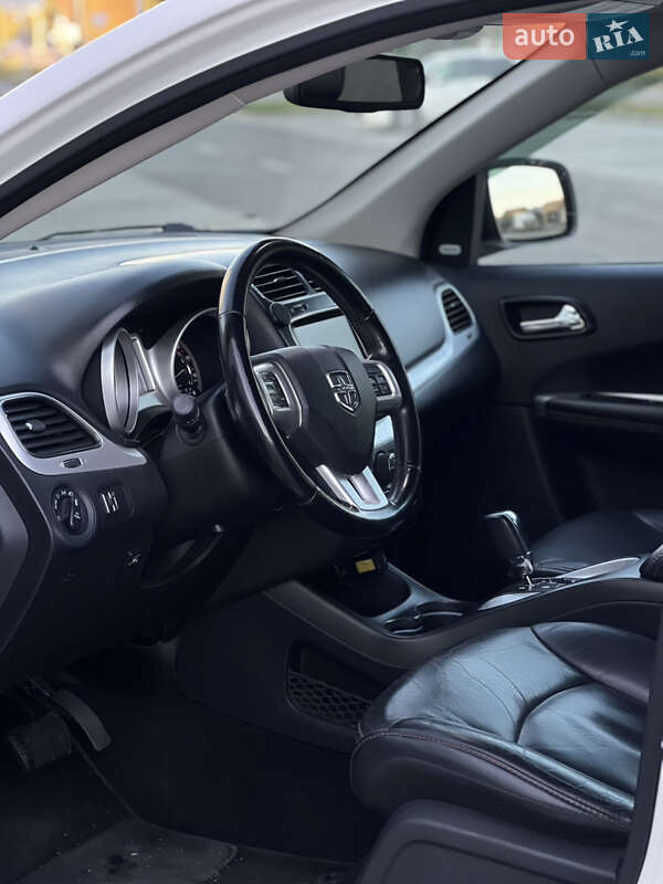 Внедорожник / Кроссовер Dodge Journey 2019 в Виннице