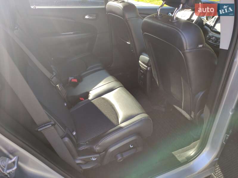 Внедорожник / Кроссовер Dodge Journey 2017 в Львове