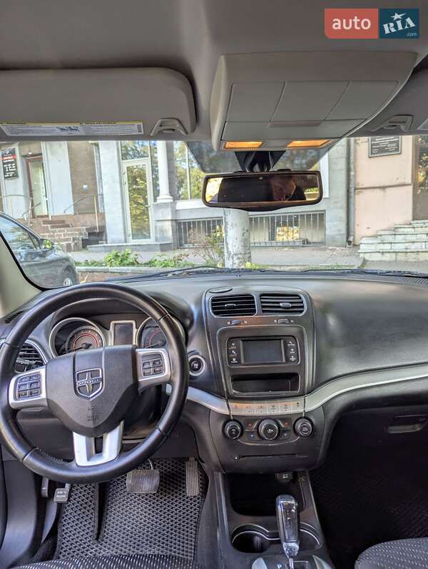 Внедорожник / Кроссовер Dodge Journey 2016 в Днепре фото 8 Внедорожник / Кроссовер Dodge Journey 2016 в Днепре