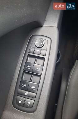 Внедорожник / Кроссовер Dodge Journey 2010 в 