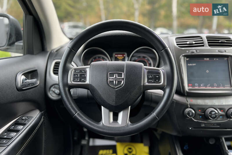 Внедорожник / Кроссовер Dodge Journey 2017 в Львове