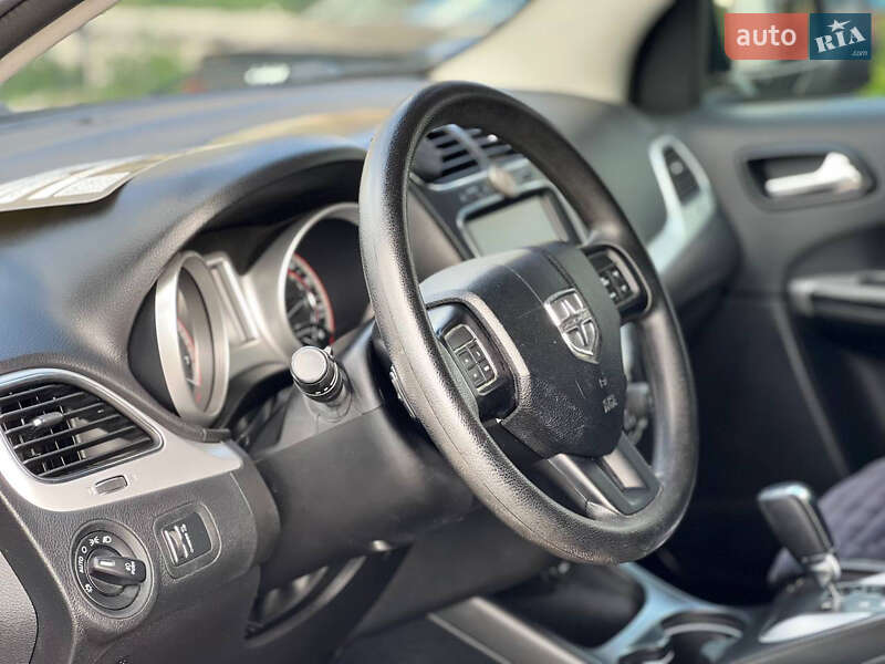 Внедорожник / Кроссовер Dodge Journey 2012 в Ивано-Франковске