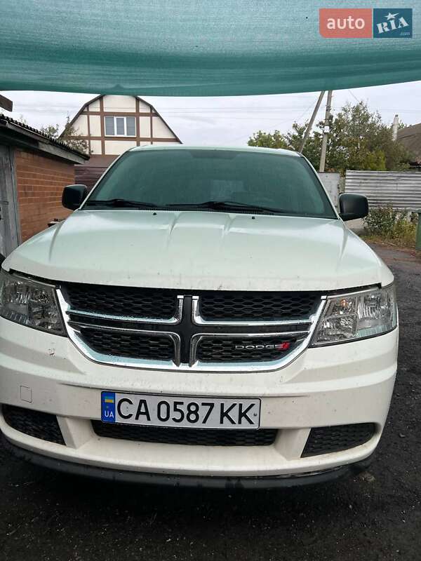 Внедорожник / Кроссовер Dodge Journey 2015 в 
