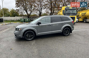 Внедорожник / Кроссовер Dodge Journey 2020 в 