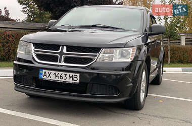 Позашляховик / Кросовер Dodge Journey 2012 в 