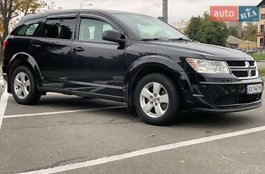 Позашляховик / Кросовер Dodge Journey 2012 в 