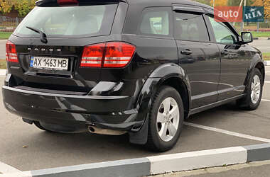 Позашляховик / Кросовер Dodge Journey 2012 в 
