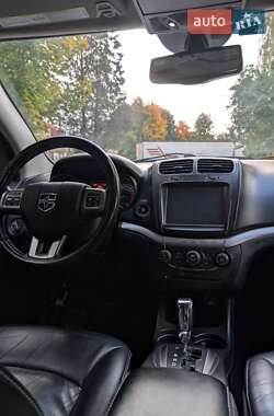 Внедорожник / Кроссовер Dodge Journey 2015 в 