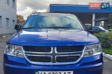 Внедорожник / Кроссовер Dodge Journey 2015 в 