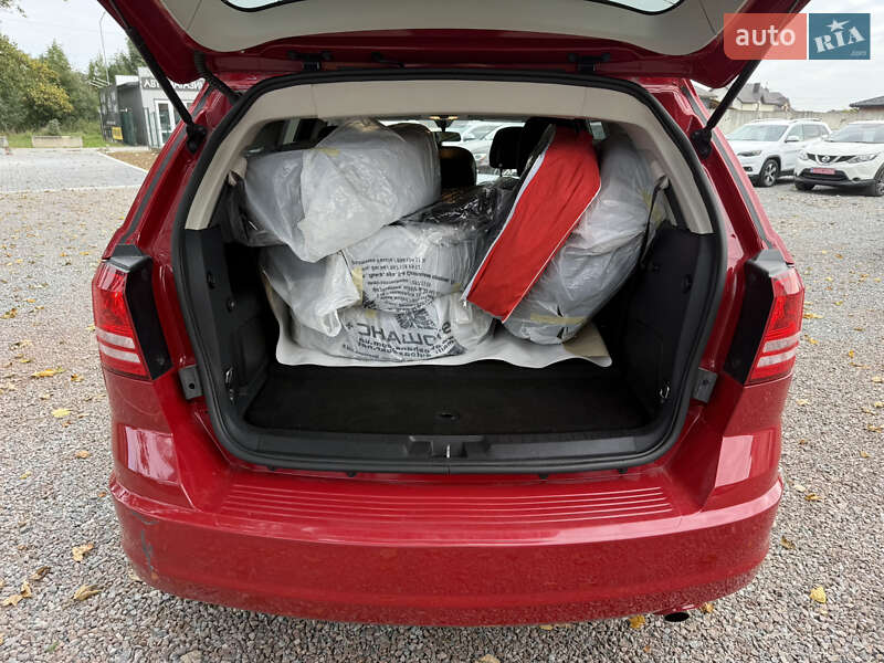 Позашляховик / Кросовер Dodge Journey 2018 в Стрию