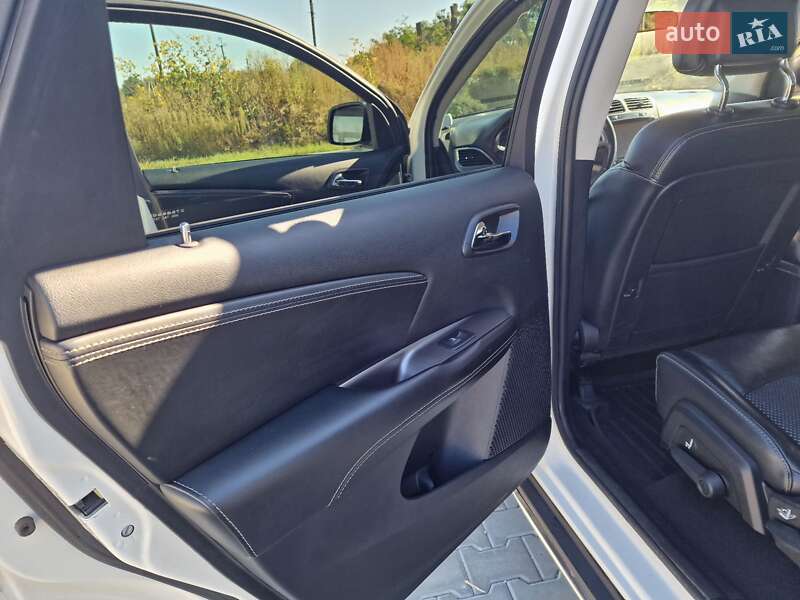 Внедорожник / Кроссовер Dodge Journey 2018 в Киеве фото 10 Внедорожник / Кроссовер Dodge Journey 2018 в Киеве