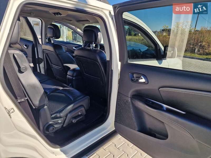 Внедорожник / Кроссовер Dodge Journey 2018 в Киеве фото 12 Внедорожник / Кроссовер Dodge Journey 2018 в Киеве
