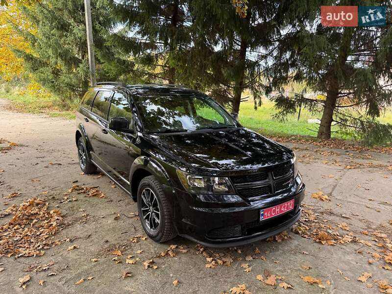 Внедорожник / Кроссовер Dodge Journey 2017 в Львове