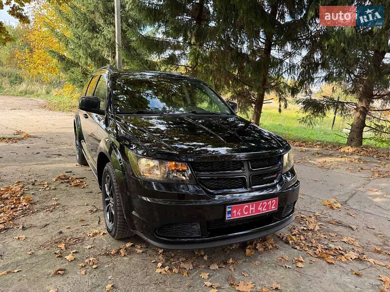 Внедорожник / Кроссовер Dodge Journey 2017 в Львове
