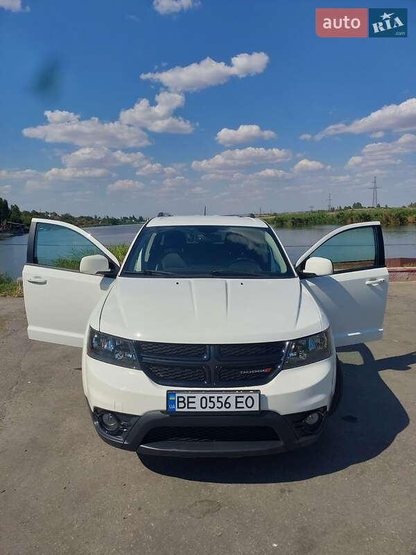 Внедорожник / Кроссовер Dodge Journey 2016 в 