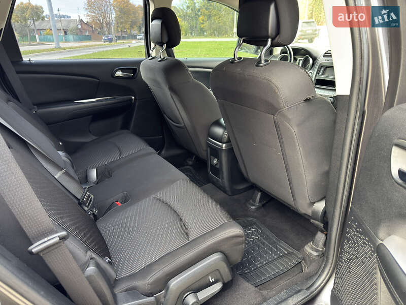 Позашляховик / Кросовер Dodge Journey 2015 в Житомирі фото 12 Позашляховик / Кросовер Dodge Journey 2015 в Житомирі