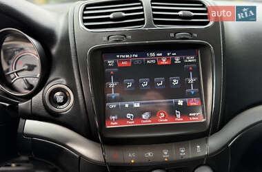 Внедорожник / Кроссовер Dodge Journey 2018 в 