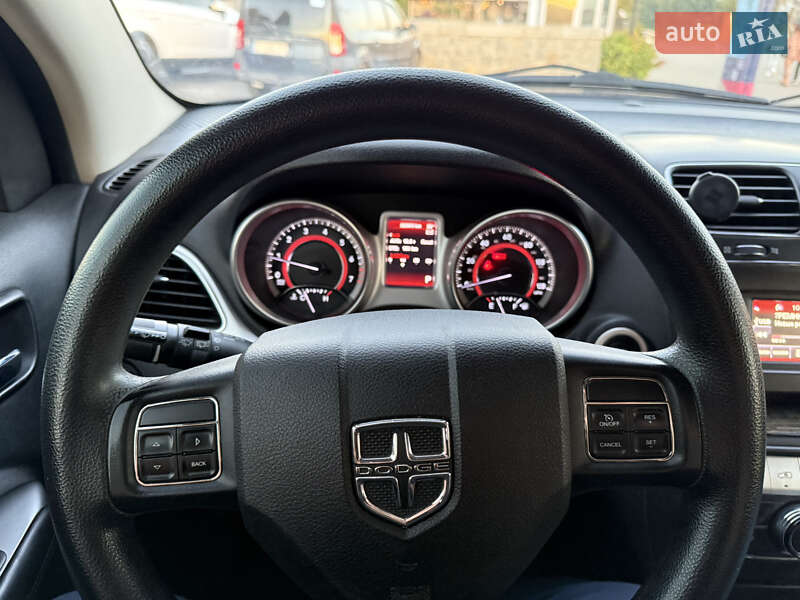 Позашляховик / Кросовер Dodge Journey 2012 в Умані