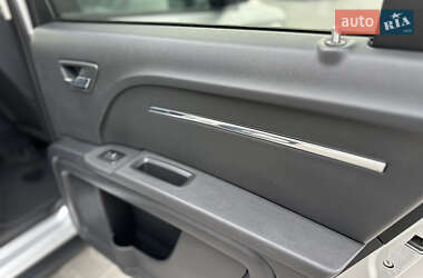 Внедорожник / Кроссовер Dodge Journey 2009 в 