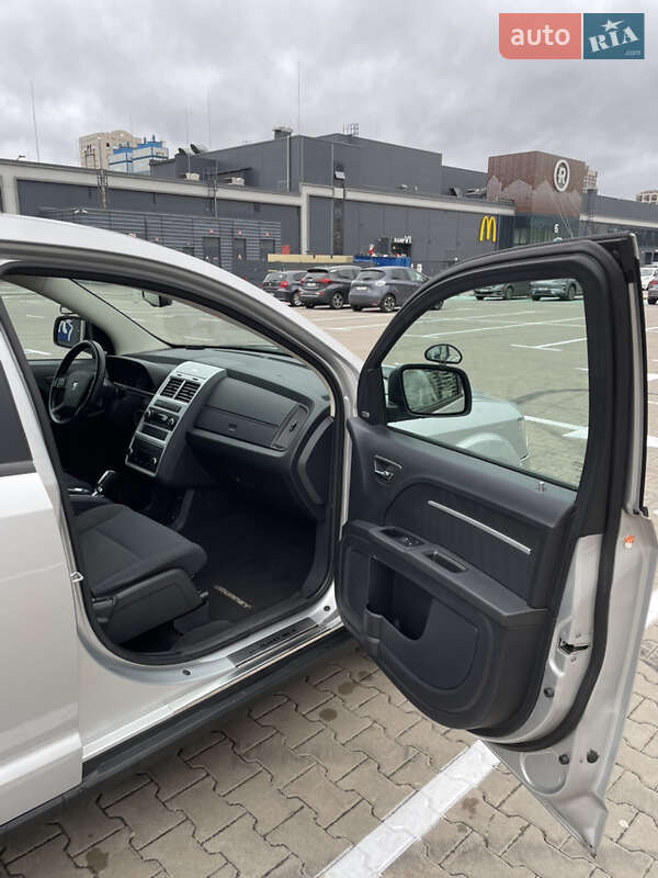 Позашляховик / Кросовер Dodge Journey 2010 в Києві