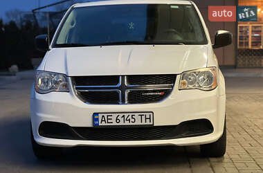 Позашляховик / Кросовер Dodge Journey 2017 в  фото 2 Позашляховик / Кросовер Dodge Journey 2017 в