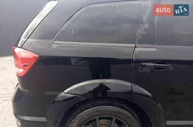 Позашляховик / Кросовер Dodge Journey 2015 в  фото 3 Позашляховик / Кросовер Dodge Journey 2015 в