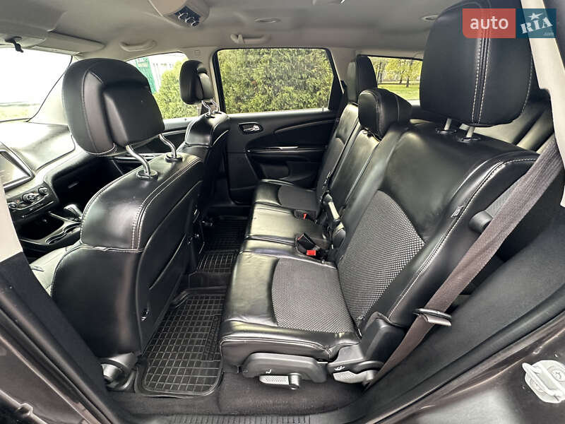 Внедорожник / Кроссовер Dodge Journey 2016 в Днепре фото 14 Внедорожник / Кроссовер Dodge Journey 2016 в Днепре