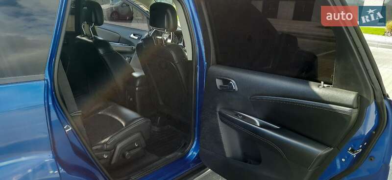 Позашляховик / Кросовер Dodge Journey 2014 в Ірпені