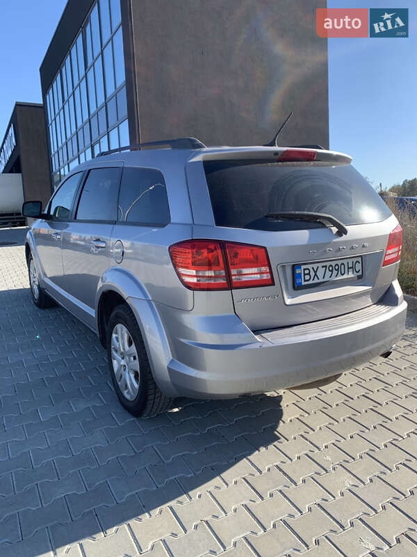 Позашляховик / Кросовер Dodge Journey 2016 в Тернополі фото 4 Позашляховик / Кросовер Dodge Journey 2016 в Тернополі