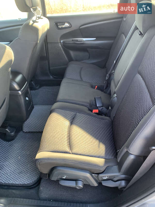 Позашляховик / Кросовер Dodge Journey 2016 в Тернополі фото 8 Позашляховик / Кросовер Dodge Journey 2016 в Тернополі