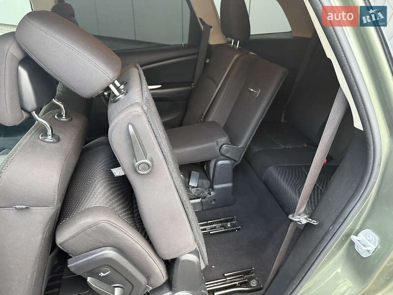 Позашляховик / Кросовер Dodge Journey 2017 в Броварах фото 14 Позашляховик / Кросовер Dodge Journey 2017 в Броварах