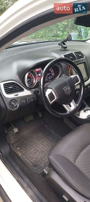 Внедорожник / Кроссовер Dodge Journey 2013 в Запорожье