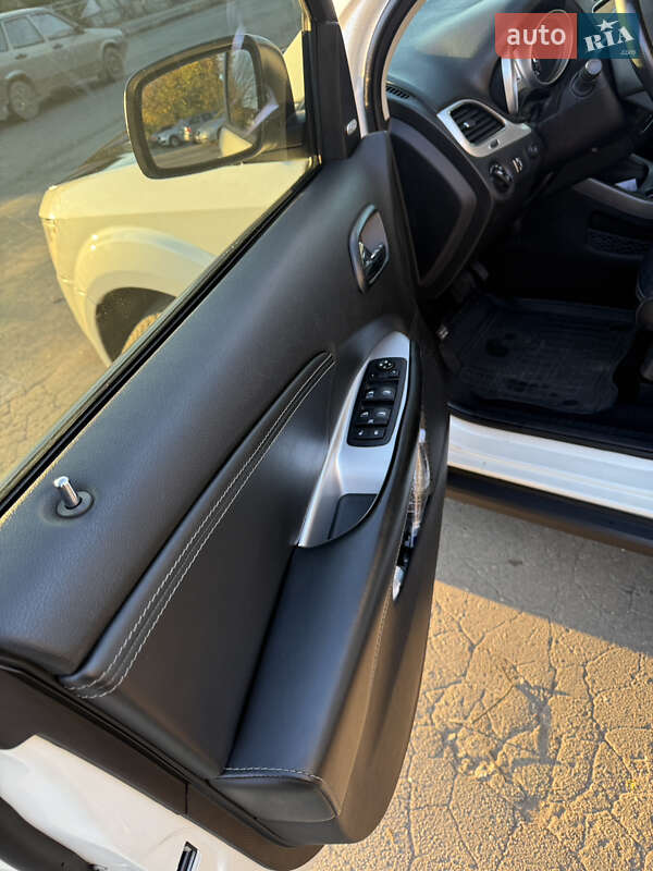 Внедорожник / Кроссовер Dodge Journey 2015 в Тернополе фото 9 Внедорожник / Кроссовер Dodge Journey 2015 в Тернополе
