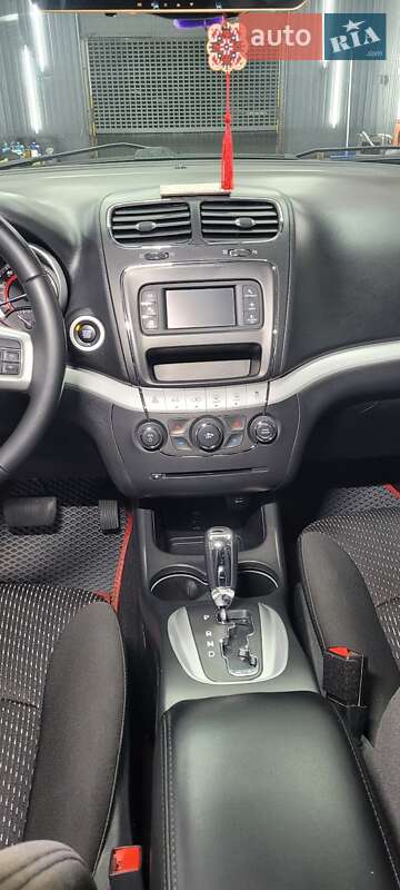 Позашляховик / Кросовер Dodge Journey 2017 в Києві