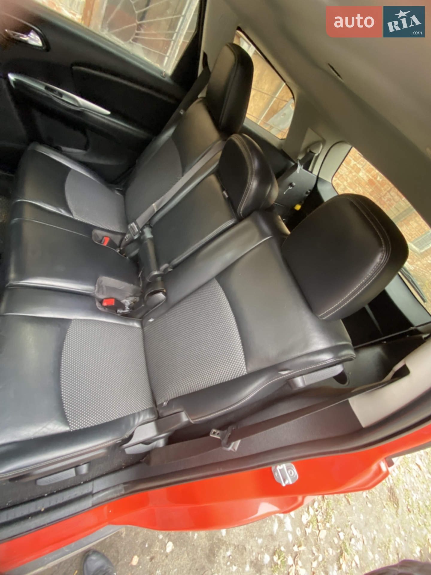 2017 Dodge Journey - мініатюра 38