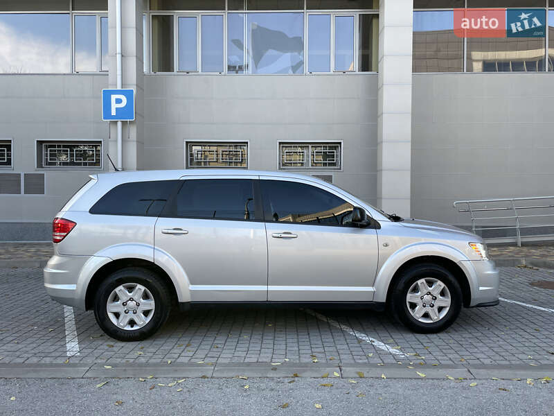Внедорожник / Кроссовер Dodge Journey 2011 в Запорожье фото 11 Внедорожник / Кроссовер Dodge Journey 2011 в Запорожье