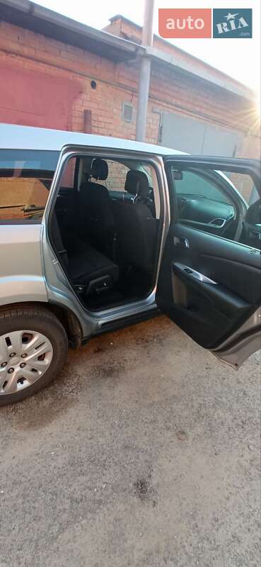 Позашляховик / Кросовер Dodge Journey 2014 в Полтаві фото 5 Позашляховик / Кросовер Dodge Journey 2014 в Полтаві