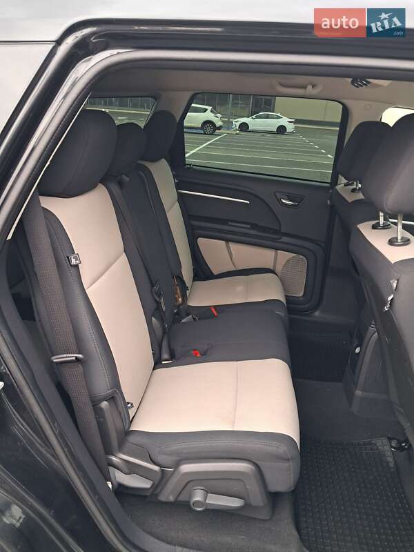 Внедорожник / Кроссовер Dodge Journey 2008 в Киеве фото 12 Внедорожник / Кроссовер Dodge Journey 2008 в Киеве