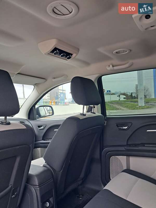 Внедорожник / Кроссовер Dodge Journey 2008 в Киеве фото 26 Внедорожник / Кроссовер Dodge Journey 2008 в Киеве