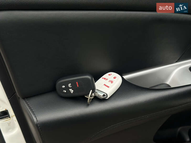 Внедорожник / Кроссовер Dodge Journey 2018 в Киеве