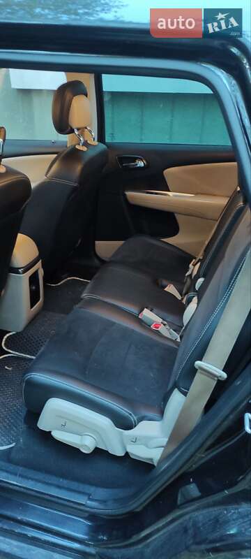 Позашляховик / Кросовер Dodge Journey 2014 в Кременчуці фото 3 Позашляховик / Кросовер Dodge Journey 2014 в Кременчуці