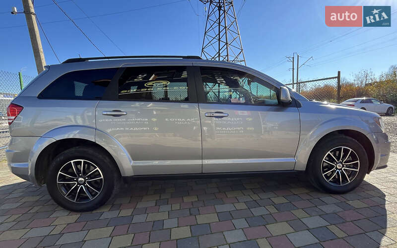 Позашляховик / Кросовер Dodge Journey 2018 в Стрию