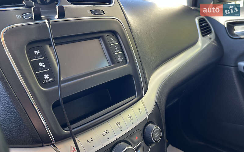 Позашляховик / Кросовер Dodge Journey 2018 в Стрию