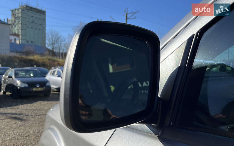 Позашляховик / Кросовер Dodge Journey 2018 в Стрию