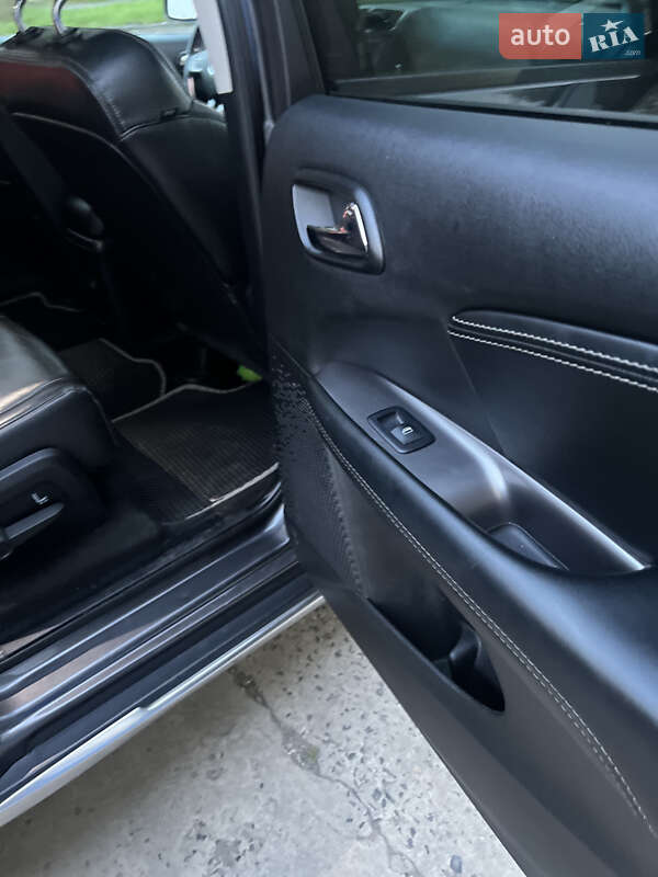 Позашляховик / Кросовер Dodge Journey 2017 в Мукачевому