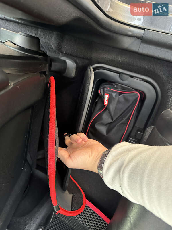 Позашляховик / Кросовер Dodge Journey 2016 в Житомирі