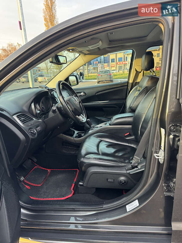 Позашляховик / Кросовер Dodge Journey 2016 в Житомирі